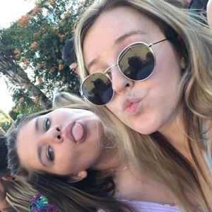 Meet your Posher, Layne